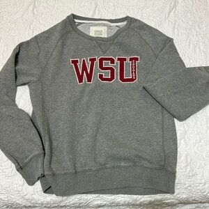 WSU sweatshirt